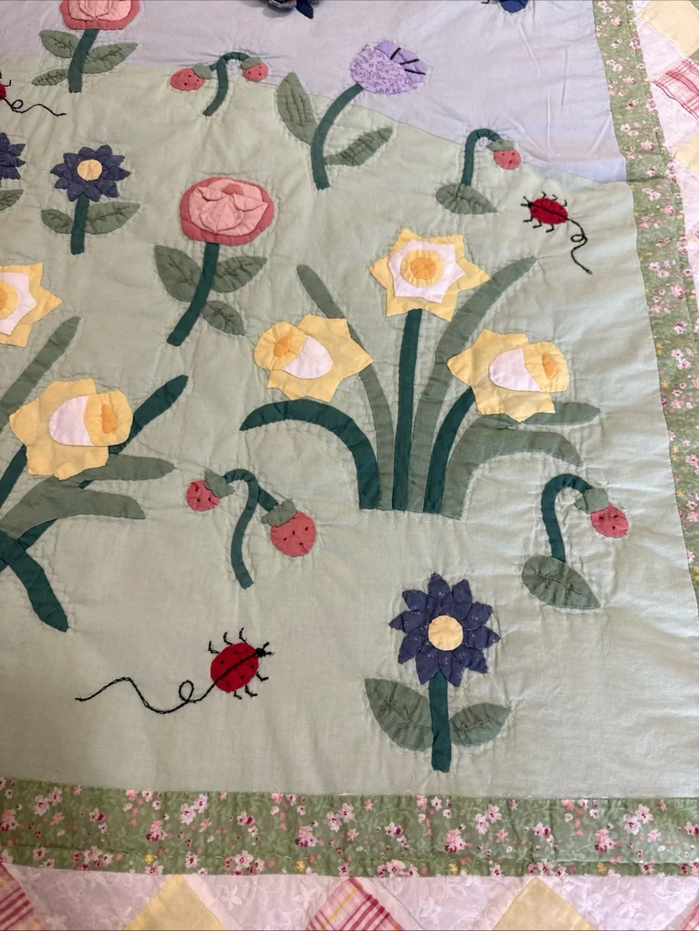 Vtg Floral Patchwork Quilt Applique Butterflies Prairie Point Edge Sz Full 80''